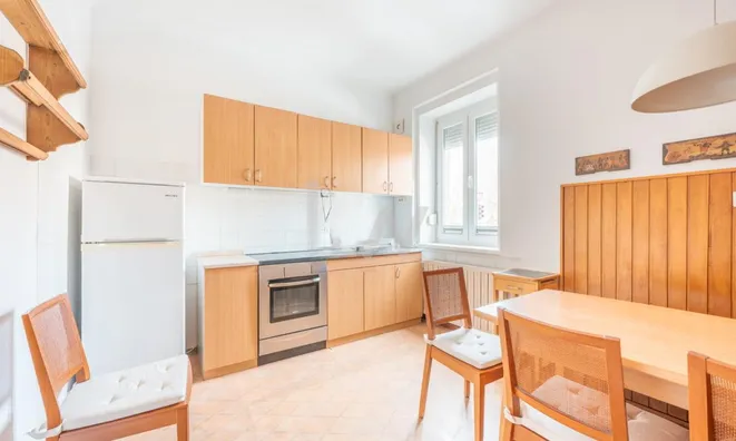 Недвижимость Apartment, 3 rooms, Broad: 8