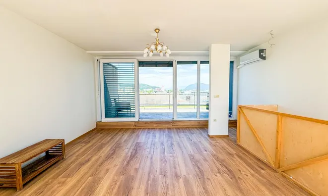 Недвижимость Apartment in the Celovski Dvori Residential Complex: 4