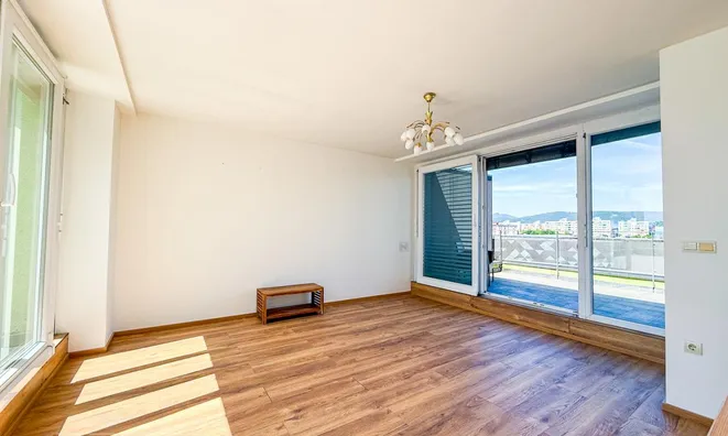Недвижимость Apartment in the Celovski Dvori Residential Complex: 5