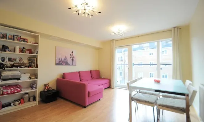 Недвижимость Chandler Way, Peckham: 3