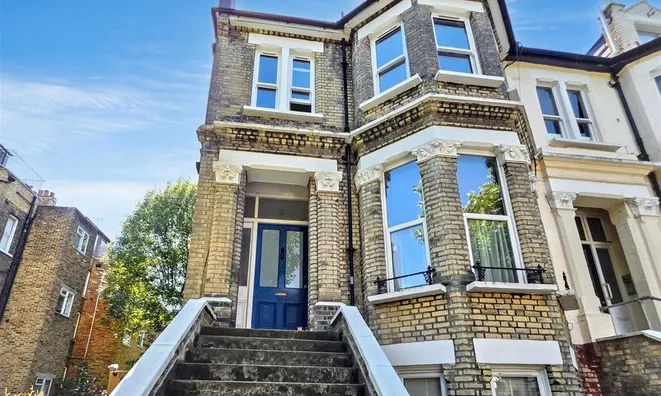 Недвижимость Fordwych Road: 6