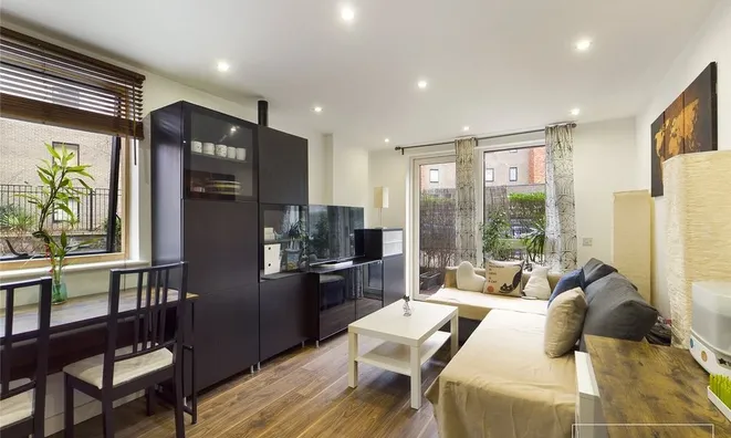 Недвижимость Armstrong Road, Neasden: 5