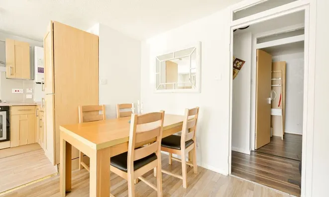 Недвижимость Wilkinson Way, Chiswick: 7