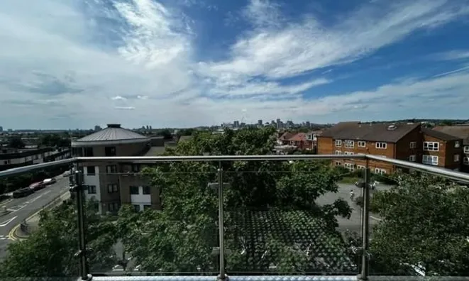 Недвижимость Neasden Lane: 8