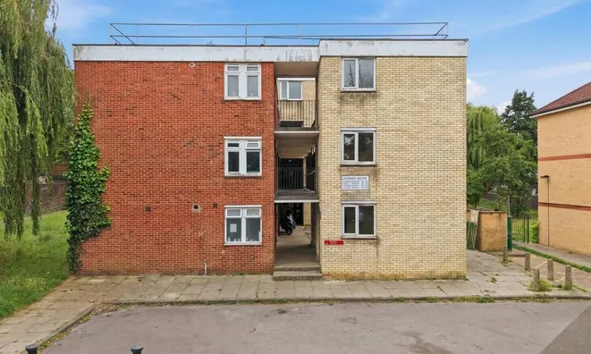 Недвижимость Comber Close, London, Greater: 19