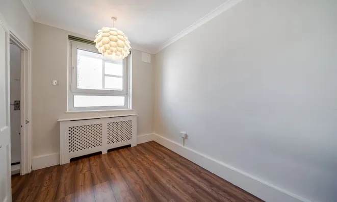 Недвижимость Kinglake Estate, Walworth: 4