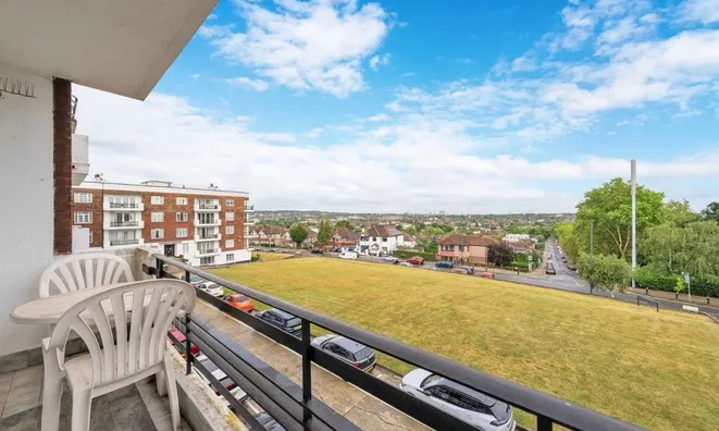 Недвижимость Dollis Hill Lane: 4