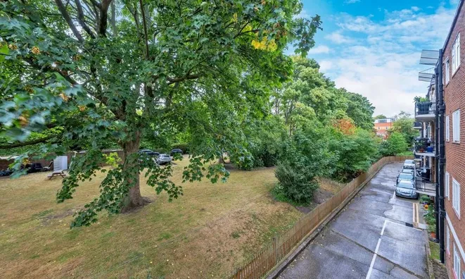 Недвижимость Dollis Hill Lane: 5