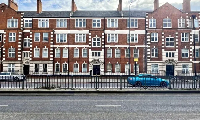 Недвижимость Talgarth Road: 11