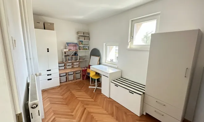 Недвижимость Apartment in the center of Ljubljana: 3