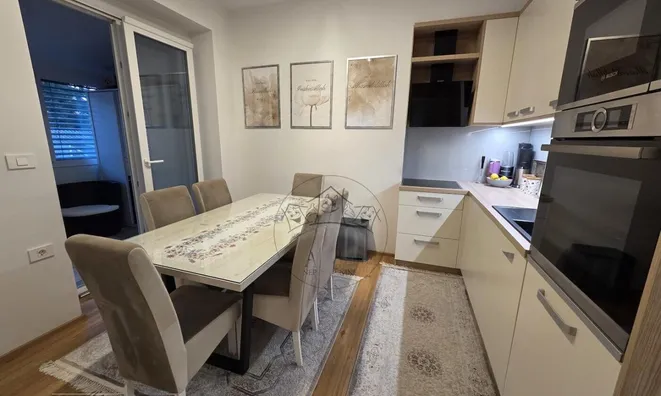 Недвижимость Apartment, 3-room Rudnik: 4