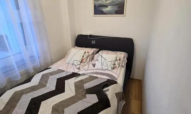 Недвижимость Apartment, 3-room Rudnik: 8