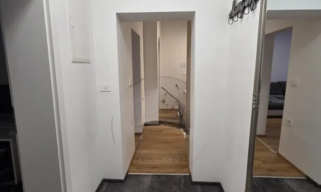 Недвижимость Apartment, 3-room Rudnik: 12
