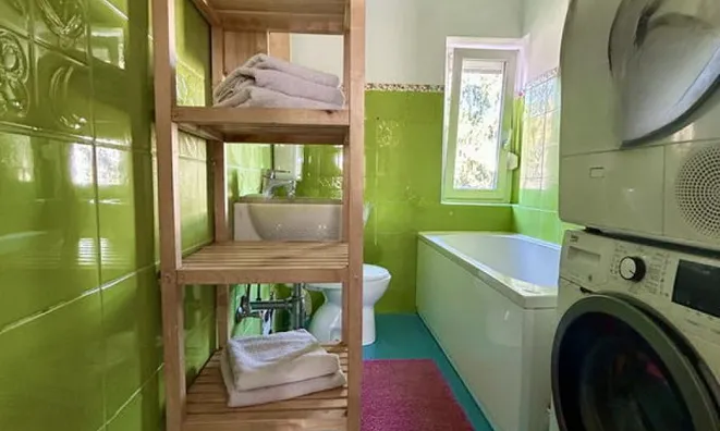 Недвижимость Apartment, 4 rooms Litostroj: 13
