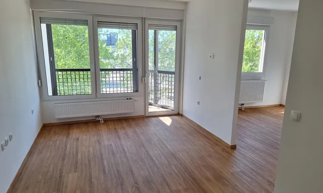 Недвижимость 1-room apartment, Bežigrad: 1