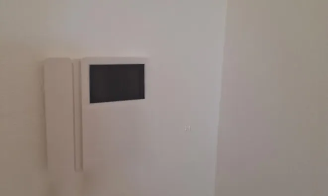 Недвижимость 1-room apartment, Bežigrad: 12
