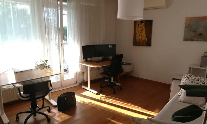 Недвижимость Apartment 1.5 rooms Bezigrad: 2