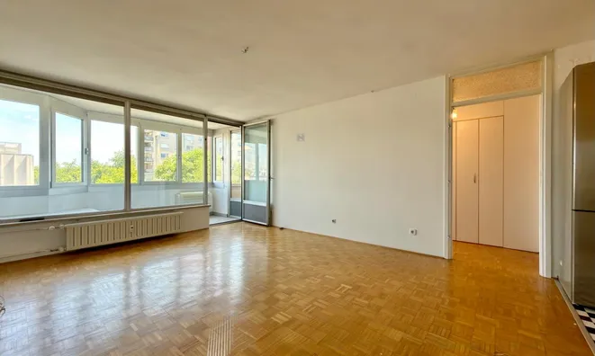 Недвижимость Two-room apartment in Bežigrad: 1