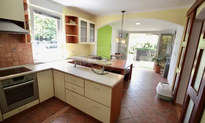 Недвижимость Apartment, 4 rooms Chernuche.: 9