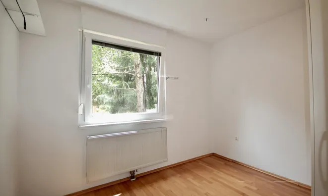 Недвижимость Apartment, 4 rooms Chernuche.: 15