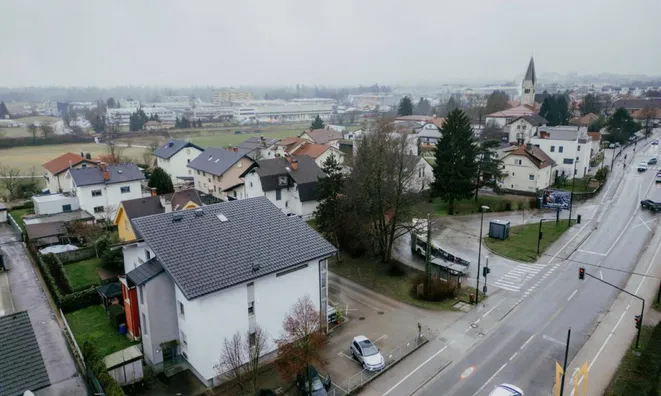 Недвижимость Three-room apartment Črnuče: 18