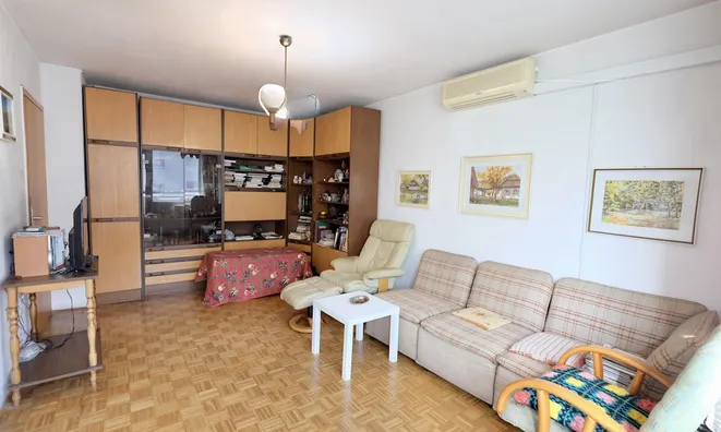 Недвижимость Two-room apartment Dravle: 2