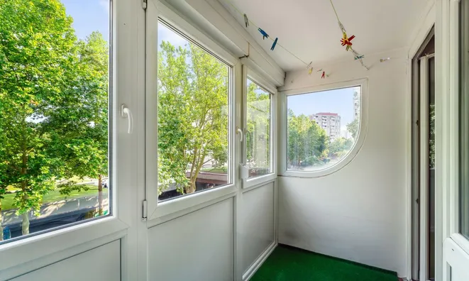 Недвижимость Four-room apartment: 7