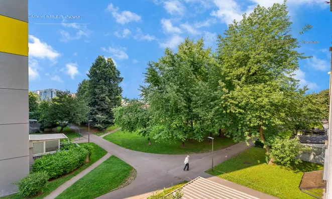 Недвижимость Four-room apartment: 15