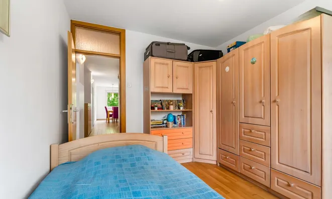 Недвижимость Four-room apartment: 18