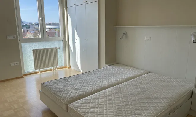 Недвижимость 3-room apartment in New Bežigrad: 10