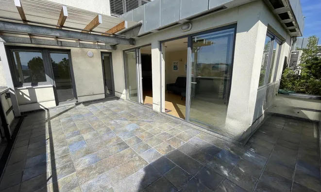 Недвижимость 3-room apartment in New Bežigrad: 15