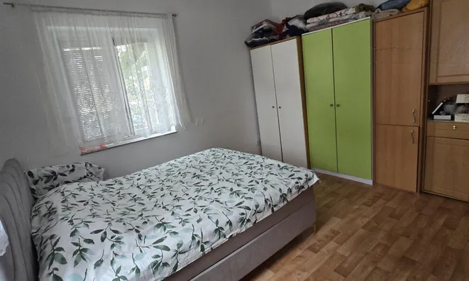 Недвижимость Three-room apartment in Bežigrad: 12