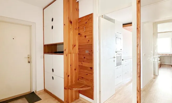 Недвижимость Three-room apartment Bežigrad: 15