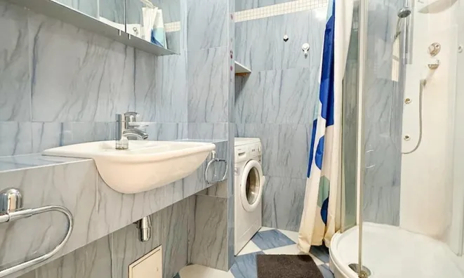 Недвижимость Three-room apartment Bežigrad: 20