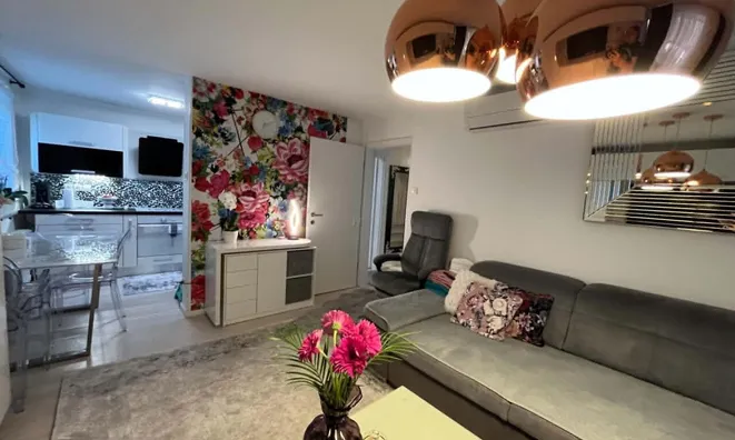 Недвижимость Two-room apartment Sharova: 3