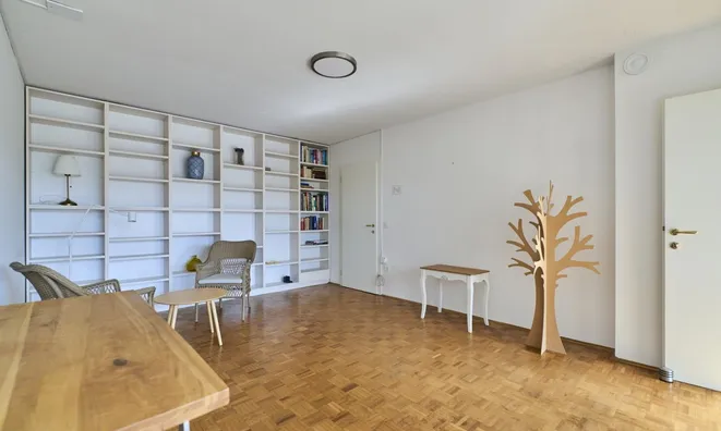 Недвижимость Three-room apartment Bežigrad: 13