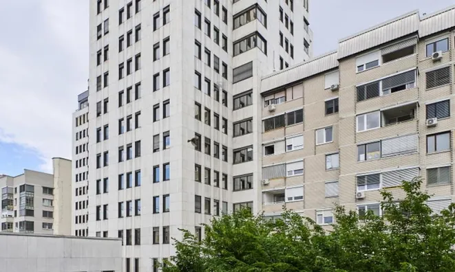 Недвижимость Three-room apartment Bežigrad: 23