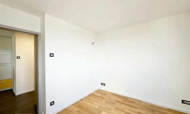 Недвижимость Apartment in the center of Ljubljana: 12