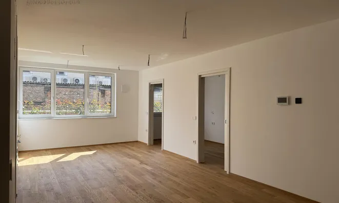 Недвижимость Three-room apartment Zhidano Quarter: 3