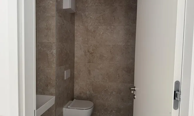 Недвижимость Three-room apartment Zhidano Quarter: 8