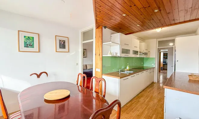 Недвижимость Three-room apartment Bežigrad: 2