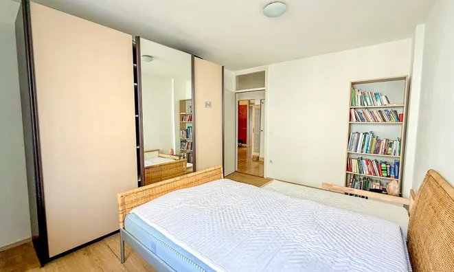 Недвижимость Three-room apartment Bežigrad: 11