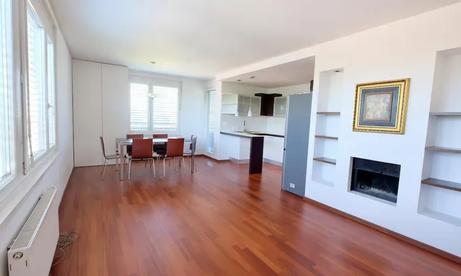 Недвижимость 2.5-room apartment in Bežigrad: 4