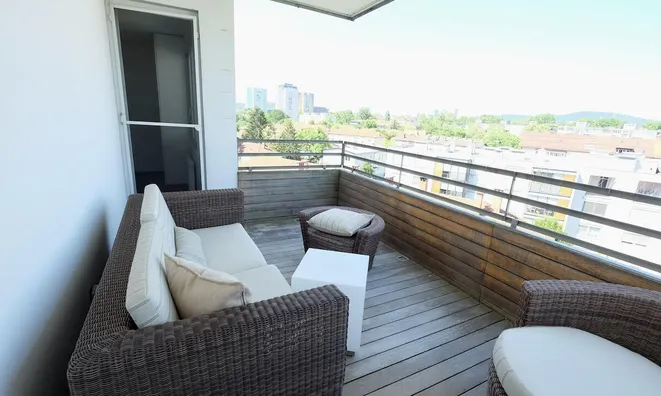 Недвижимость 2.5-room apartment in Bežigrad: 6