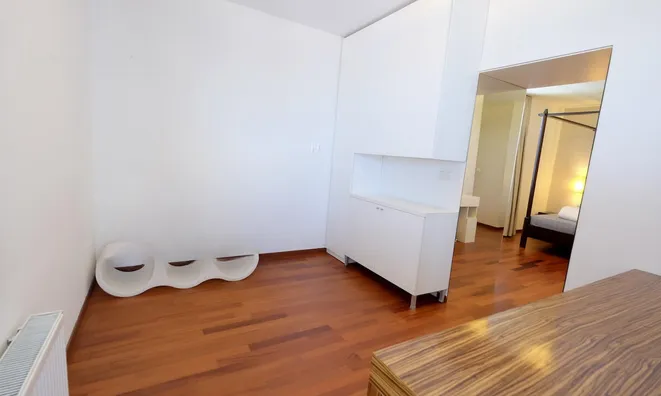 Недвижимость 2.5-room apartment in Bežigrad: 9