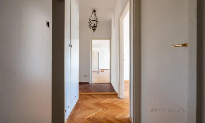 Недвижимость Apartment, 3.5 rooms, Ljubljana: 3