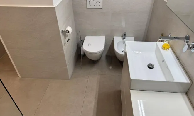 Недвижимость Apartment, 2-room. Ljubljana, Bežigrad: 3