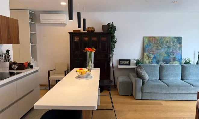 Недвижимость Apartment, 2-room. Ljubljana, Bežigrad: 11