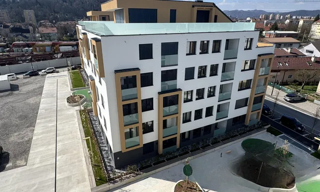Недвижимость 3-room apartment Zhidans Quarter: 2