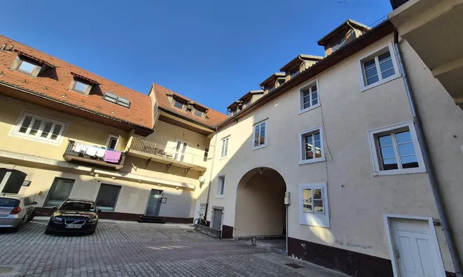 Недвижимость 1.5-room apartment in the center: 2